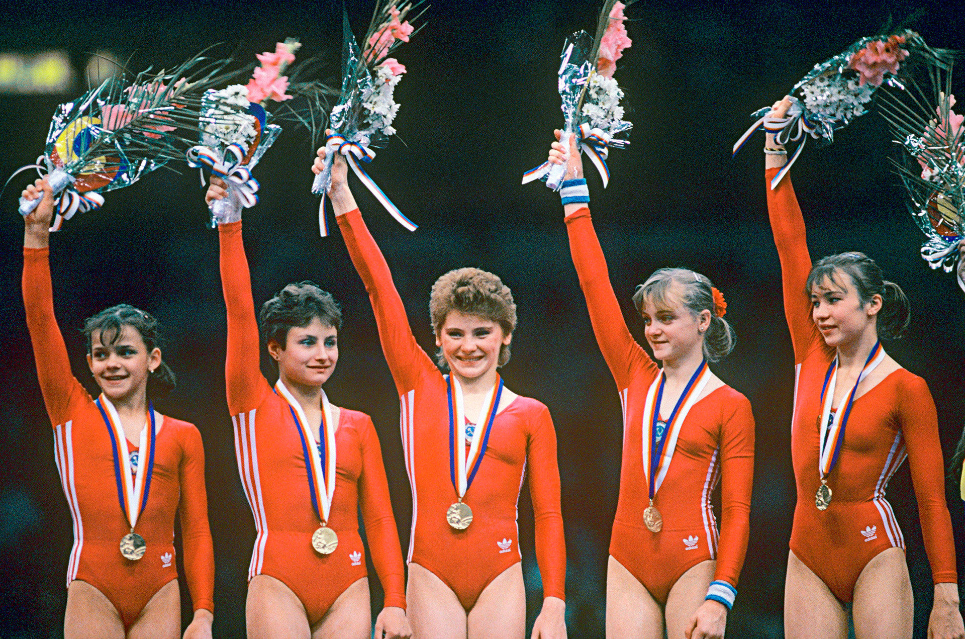 Bei Olympia 1988 in Seoul errangen sowjetische Sportler 55 Goldmedaillen. Auf dem Bild: das Turnerinnen-Team der UdSSR 