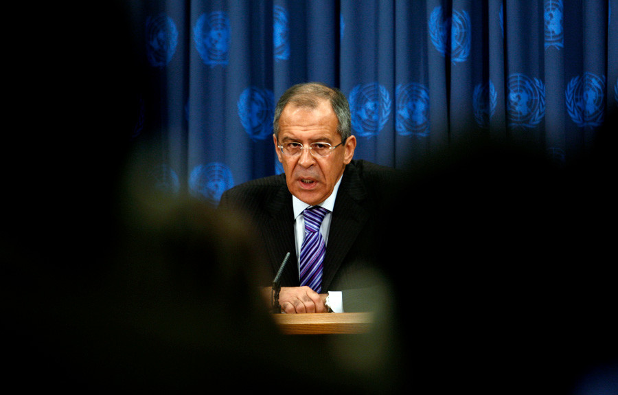 Menteri Luar Negeri Rusia Sergei Lavrov saat berbicara dalam konferensi pers di New York pada 2008.