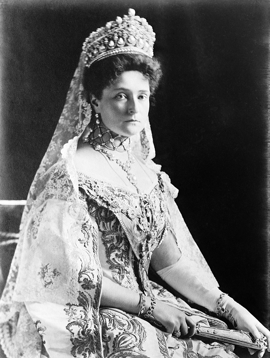Сопругата на Николај Втори, Александра Фјодоровна.