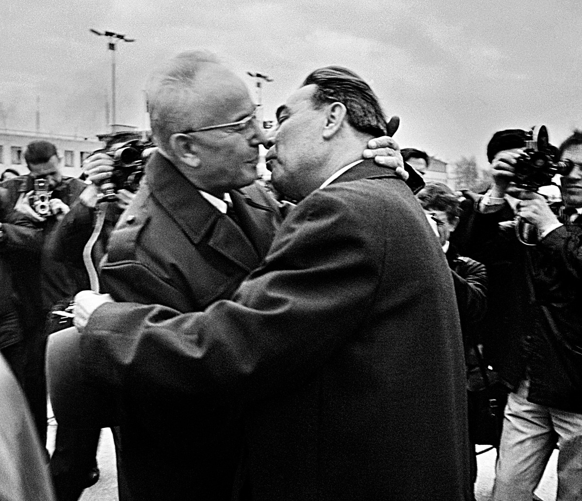Tajnik Komunističke partije Čehoslovačke Gustav Husak i Leonid Brežnjev, 1970.