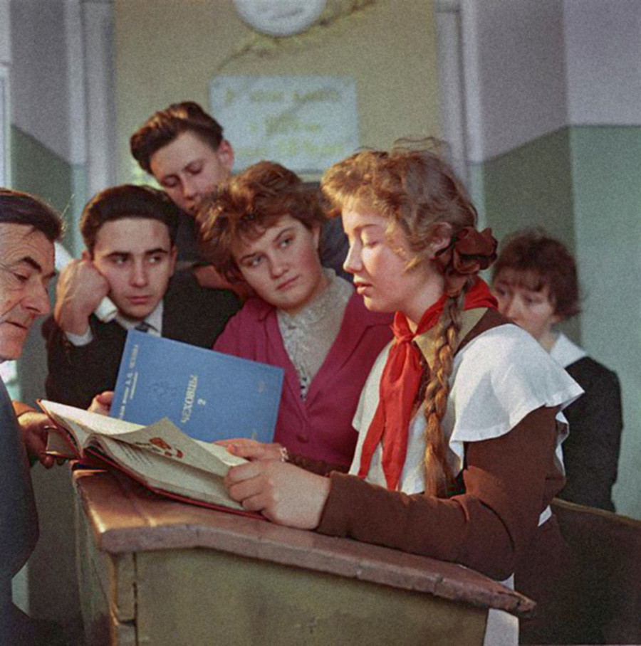 Clases de literatura, Taganrog, 1960. 

