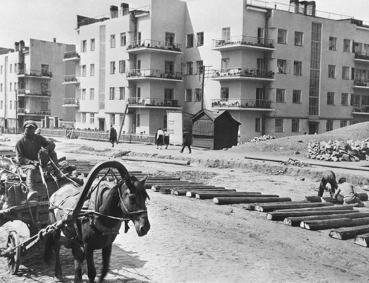 Novosibirsk, 1934. 
