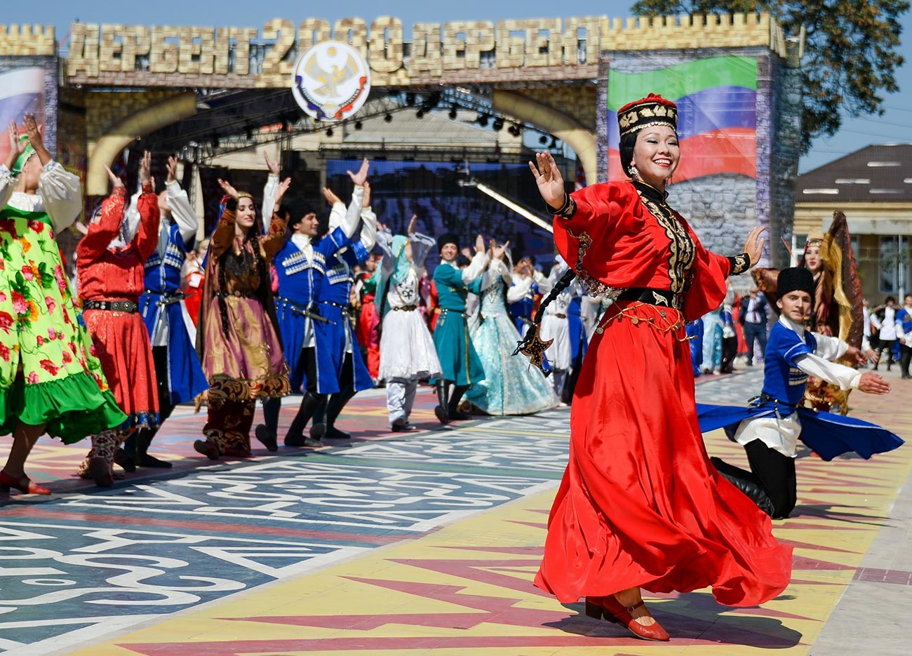 Festival rakyat Dagestan di Derbent.