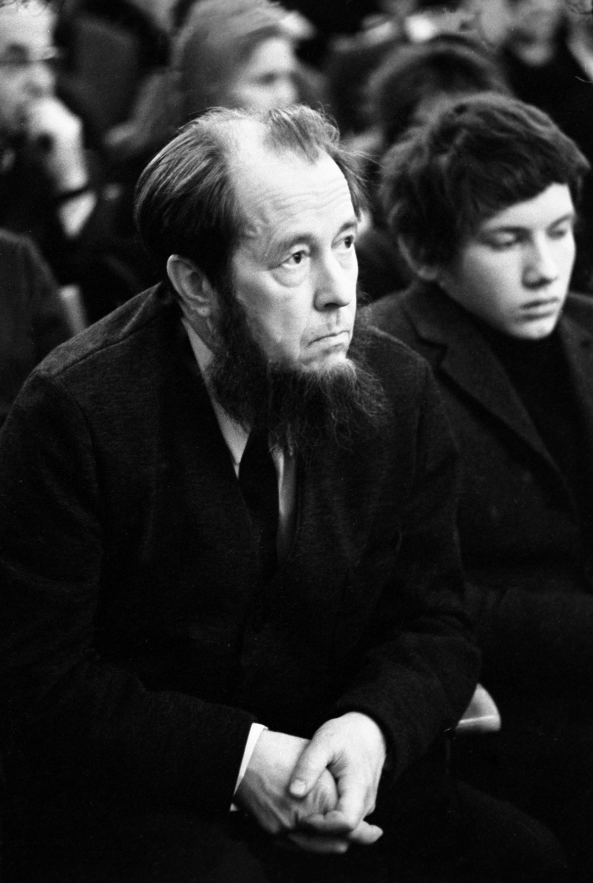 Alexander Solschenizyn, einer der bekanntesten Dissidenten Russlands. Sein Buch über den Gulag erschien erstmals 1973 in Paris. In der Sowjetunion wurde es erstmals 1990 verlegt. Solschenizyn erhielt 1970 den Nobelpreis und musste 1974 die Sowjetunion verlassen.