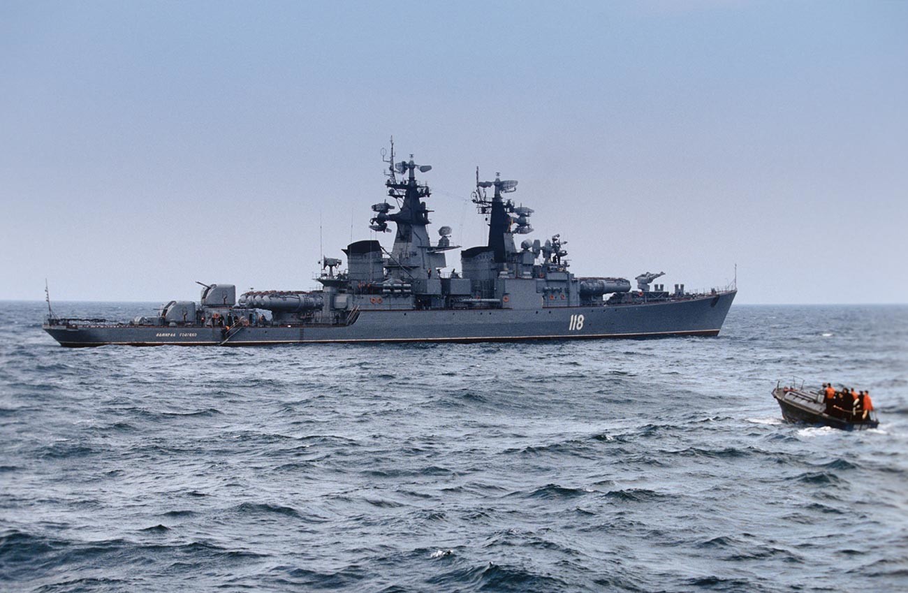 Ракетна фрегата „Адмирал Головко“