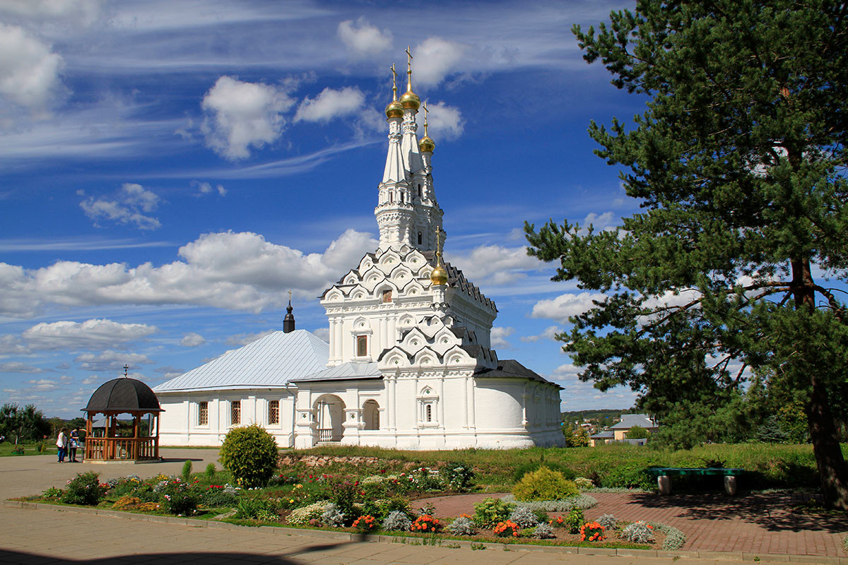  Одигитриевската черква в Ивановския манастир във Вязма 