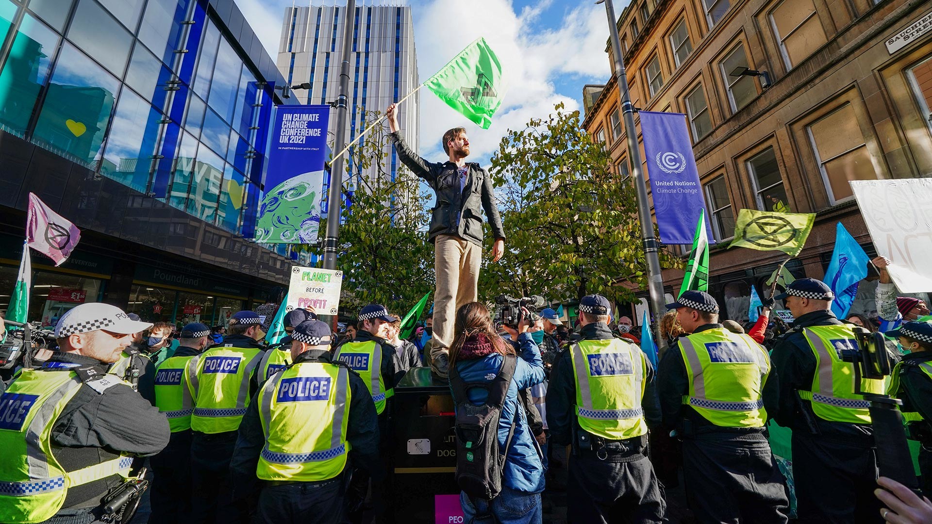 Protestas contra el cambio climático ante la COP26 de Glasgow