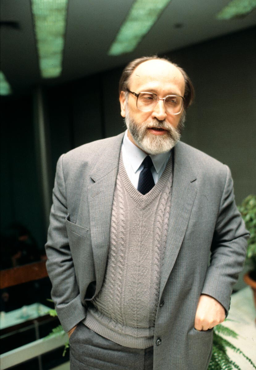 ロシア国家院の議員ユーリー・ヴラソフ、1994年