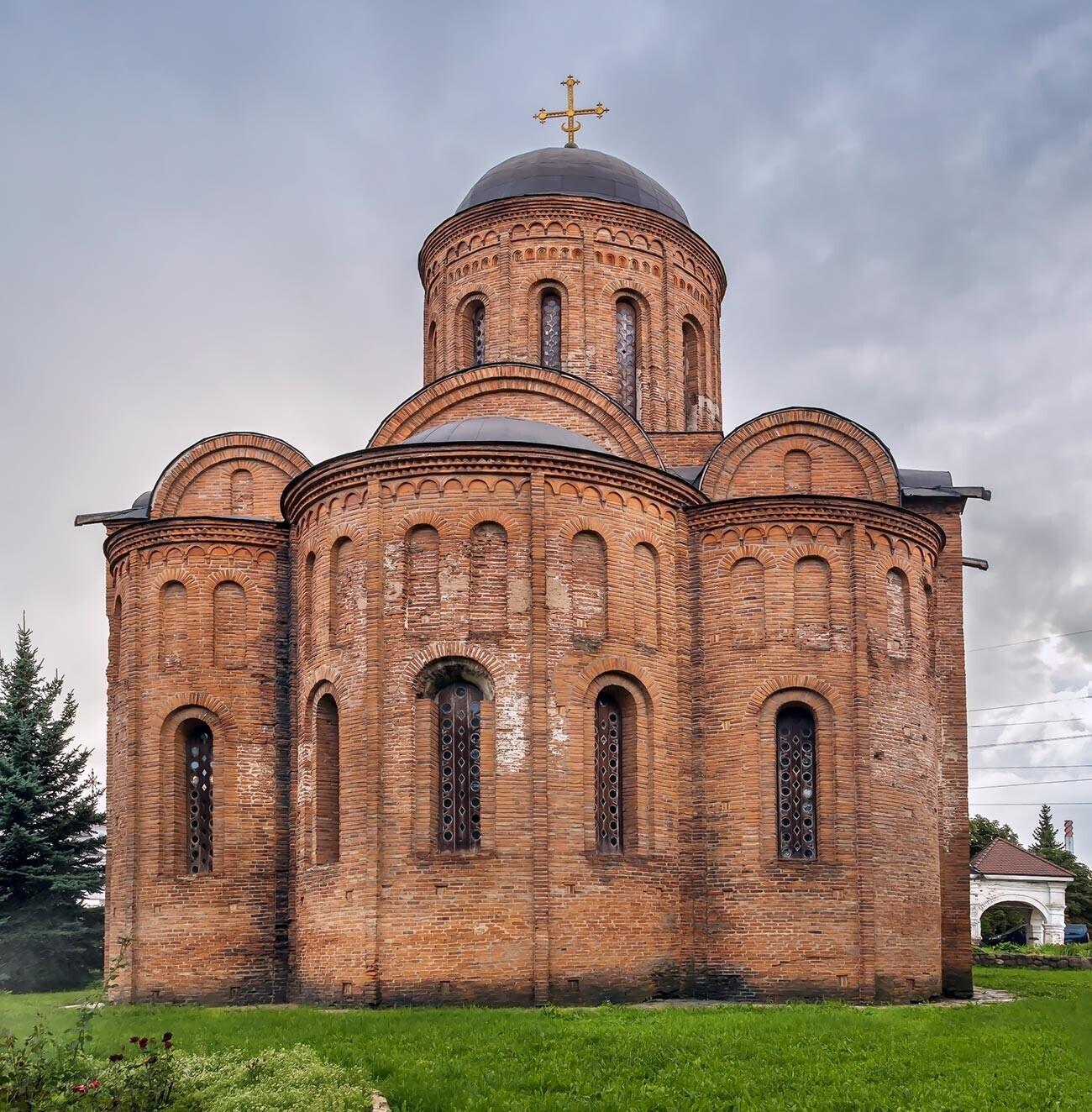 タタールのくびき以前に建てられたスモレンスクのペトル・パウェル大聖堂