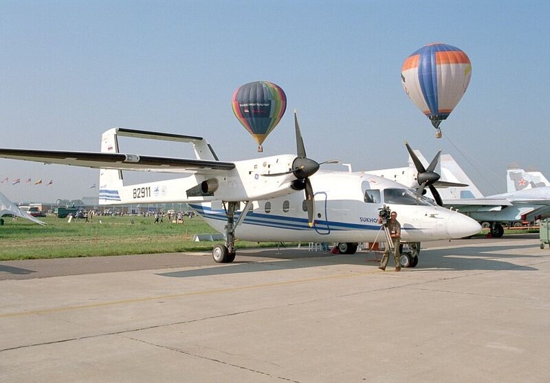 S-80 en el Salón Aéreo de Moscú en Zhukovski, 2001.