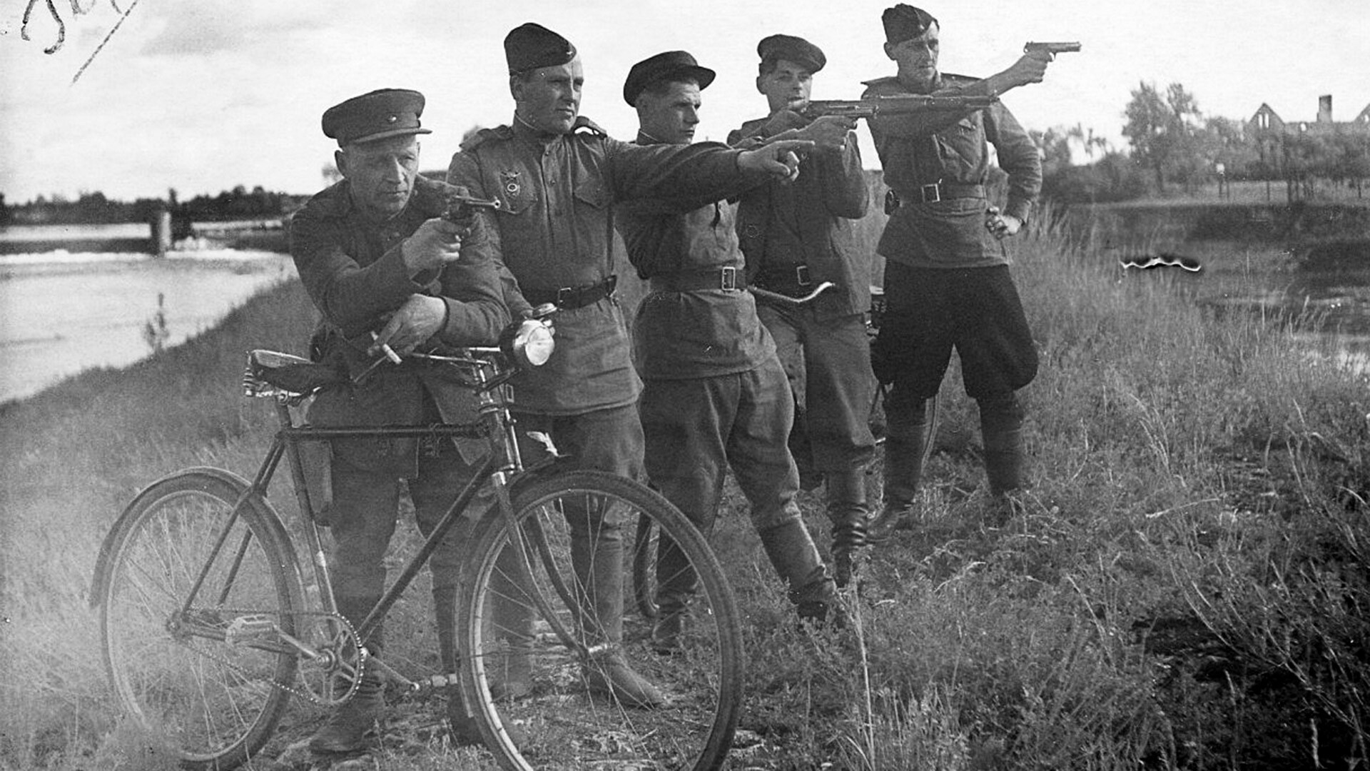 Who did the Russian bicycle troops fight? Russia Beyond
