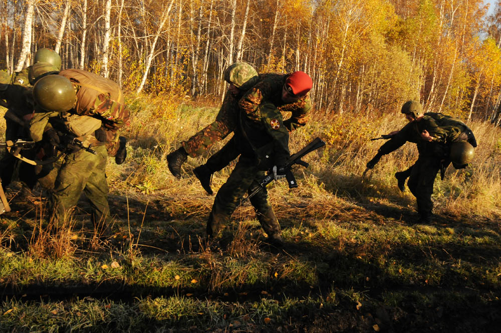最も多くの栗色のベレー帽を獲得したのは、シベリア地域司令部に所属する15名の兵士たちだった。