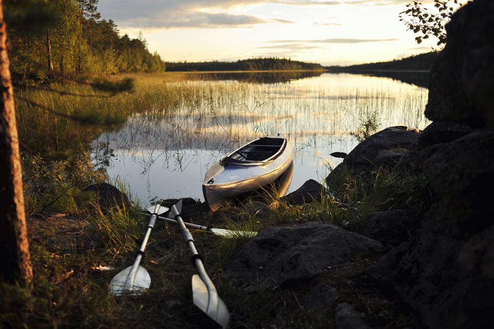 1. U Kareliji ima više od 60 000 jezera. Neka su velika, neka malena. Isto tako, ima 27 000 rijeka...