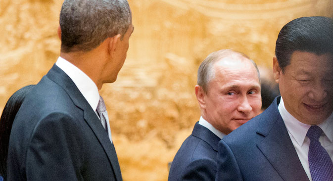 Il Presidente russo Vladimir Putin, a destra, insieme al Presidente Usa Barack Obama