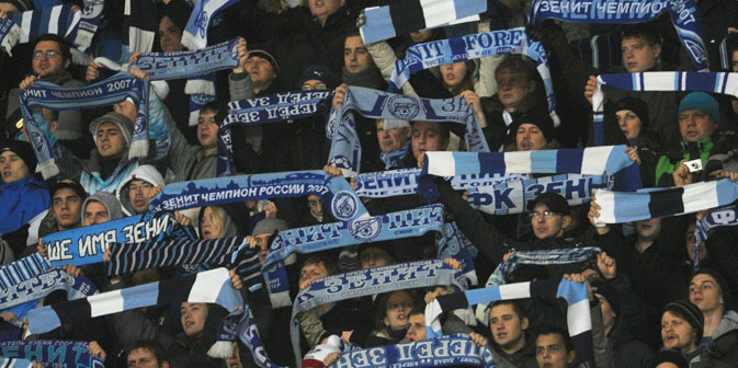 Die Fans von  Zenit St.Petersburg sind überzeugt, dass der Klub  keine schwulen und dunkelhäutigen Fußballspieler verpflichten soll. Foto: ITAR-TASS