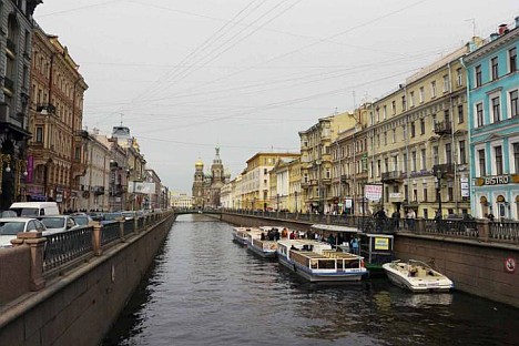 Gegenwärtig gibt es laut Booking.com in Sankt Petersburg 458 Hotels, von denen allerdings lediglich 13 über fünf Sterne und 48 über vier Sterne verfügen. Foto: Mathew G. Crisci