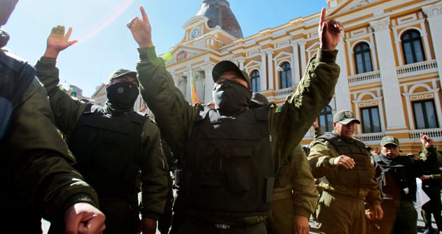 Las protestas continúan, pese a los intentos de negociación por parte del gobierno. La policía acaba de rechazar las últimas ofertas. Fuente: Reuters.