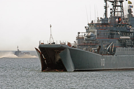 Desde el 1 de junio desempeña tareas de seguimiento de las actividades navales de otros países en esta zona. Fuente: Ria Novosti