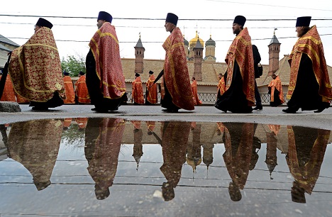 El clericalismo se está expandiendo como la pólvora en el territorio ruso, prueba de ello son algunos cambios en las festividades nacionales. Fuente: AFP / EastNews