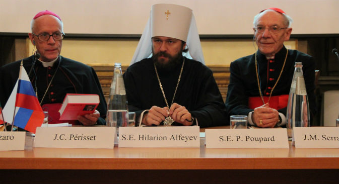 Il metropolita Hilarion con il cardinale Poupard (Fonte: Ufficio Stampa)