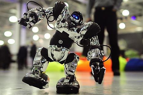 第1回イルクーツク・ロボット技術祭「ロボシブ（RoboSib）」＝Press photo撮影
