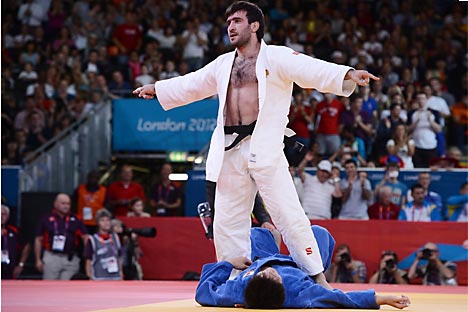 Мансур Исајев осваја злато за Русију на Олимпијади у Лондону. Извор: Getty Images / Fotobank.