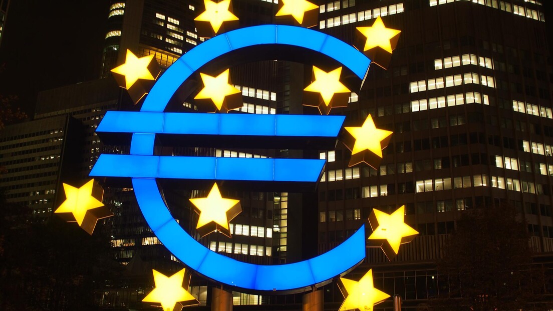 Страх од рецесије уздрмао политику Европске централне банке