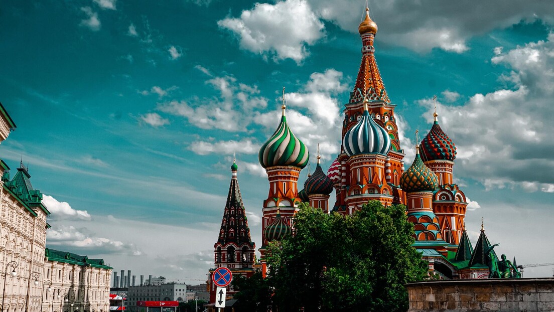 Песков: Русија ће се развијати упркос тешкоћама
