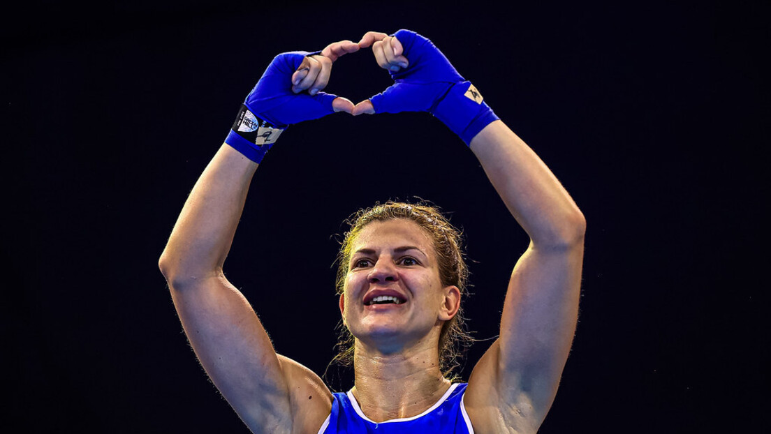 Јелена исписала историју женског бокса и исковала прву европску медаљу