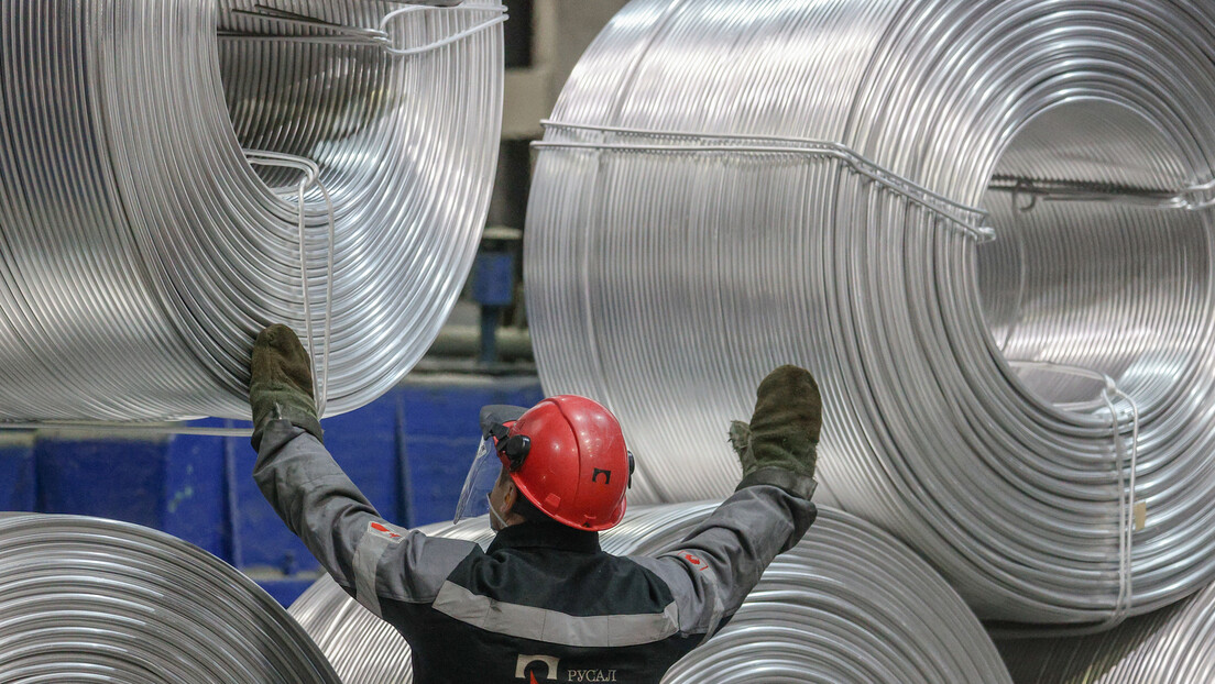 Сад им смета и руски алуминијум; Следи затварање на хиљаде компанија