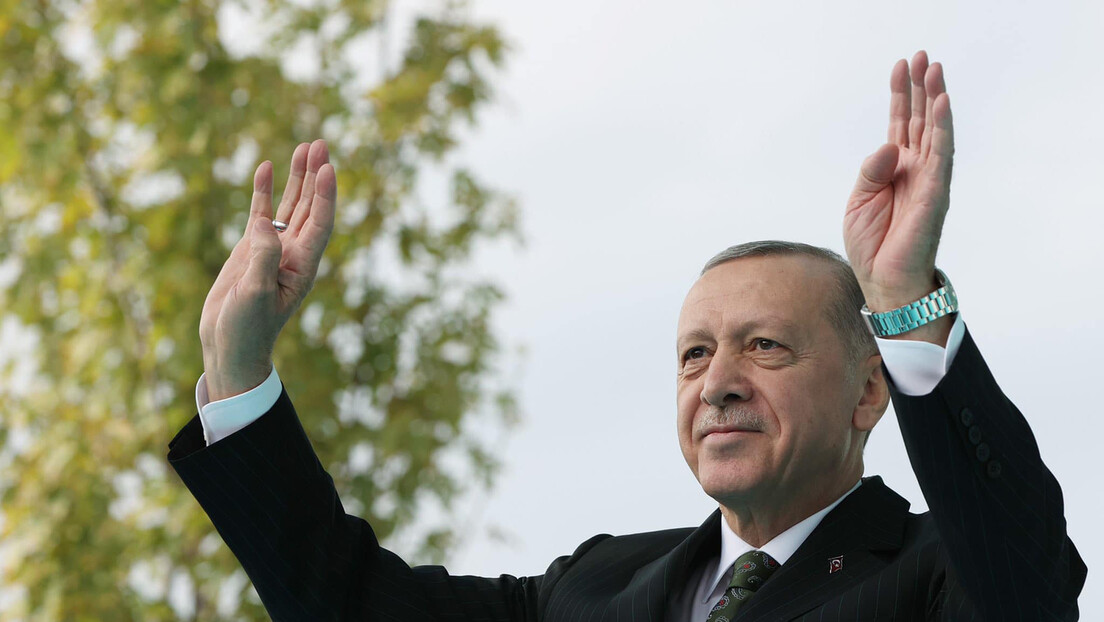 Турска неће пустити Шведску у НАТО макар до краја године