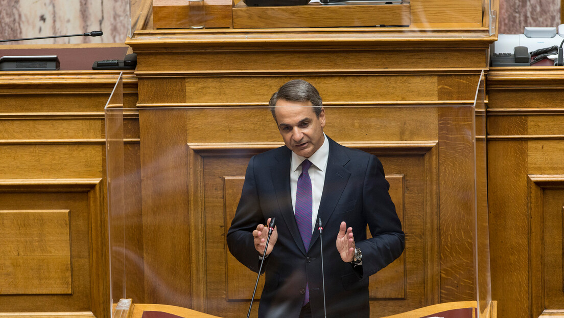 Grčki Votergejt: Vlada Micotakisa "visi o koncu"