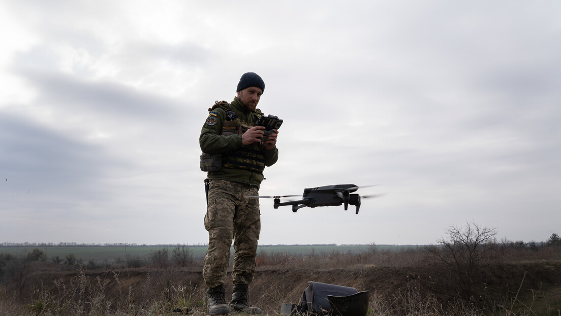 Rusi oborili ukrajinske dronove prilikom povlačenja