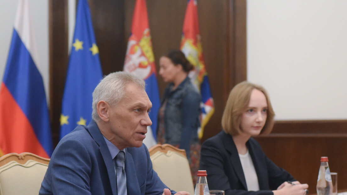 Боцан-Харченко: Пратимо развој ситуације, обезбедите Србима на КиМ право на безбедност
