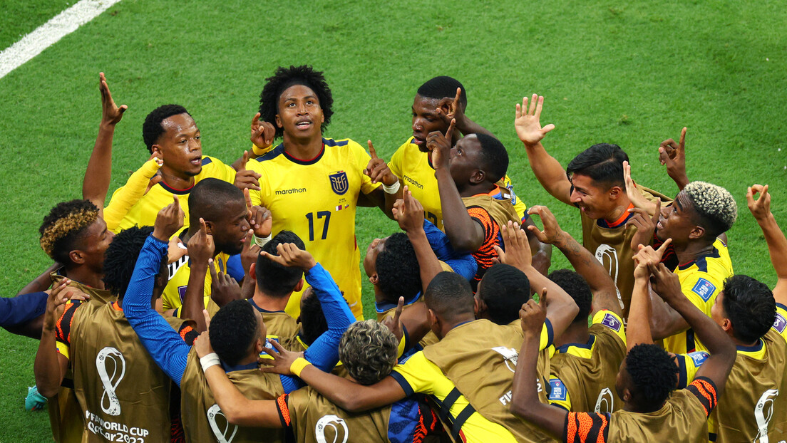 Сјајни Еквадор јачи од контроверзи, Валенсија растужио Катар!