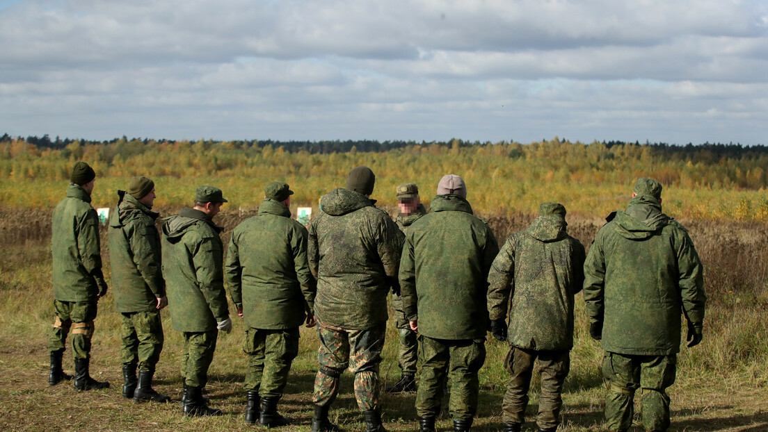 Повратак 50 руских војника из украјинског заробљеништва (ВИДЕО)