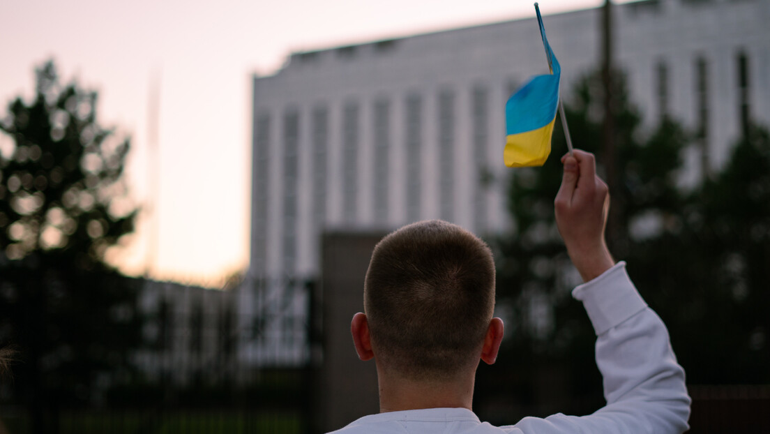 Evropljani besni na Bajdena: Mi šaljemo oružje Ukrajini, a vi nama papreno skup gas
