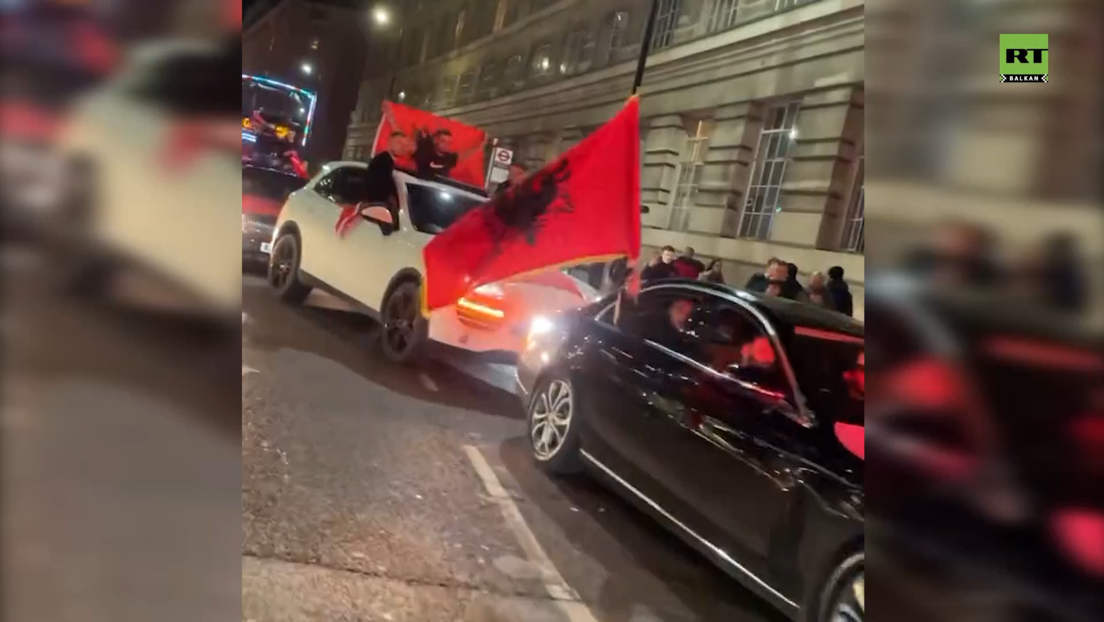 Албанци славили Дан независности у Лондону, Енглези побеснели (ВИДЕО)