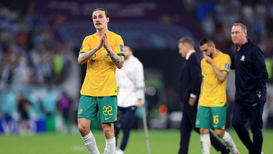 Фудбалер Аустралије заплакао пред камерама: Кад Аргентинци овако славе...