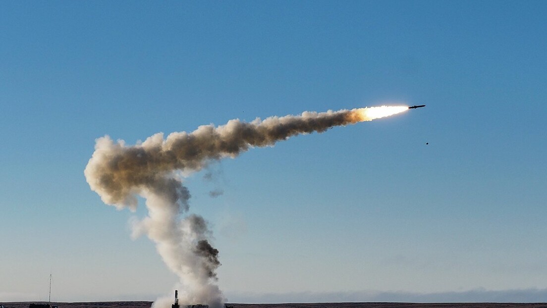 "Њујорк тајмс": Надиграли санкције? Руси имају ракете произведене и после ембарга