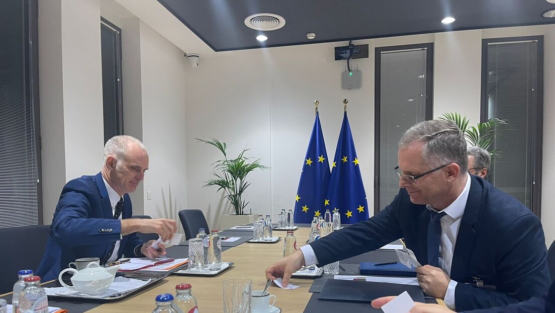 "Косово" би у Европу: Бисљими обавестио Европски савет о пријави за чланство у ЕУ, Вархељи потврдио