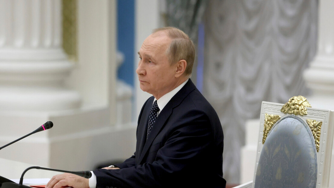 Putin: Zapad je dugo besramno crpio resurse Ukrajine