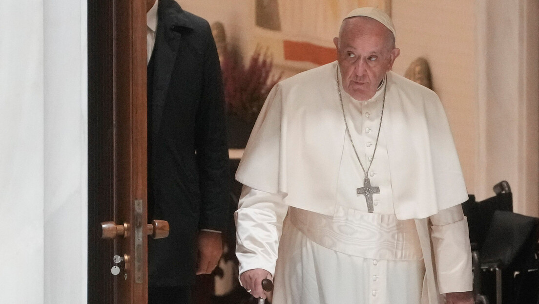 Papa Francisko, Operacija Rajnhart, Rusi... iz Vatikana ništa novo