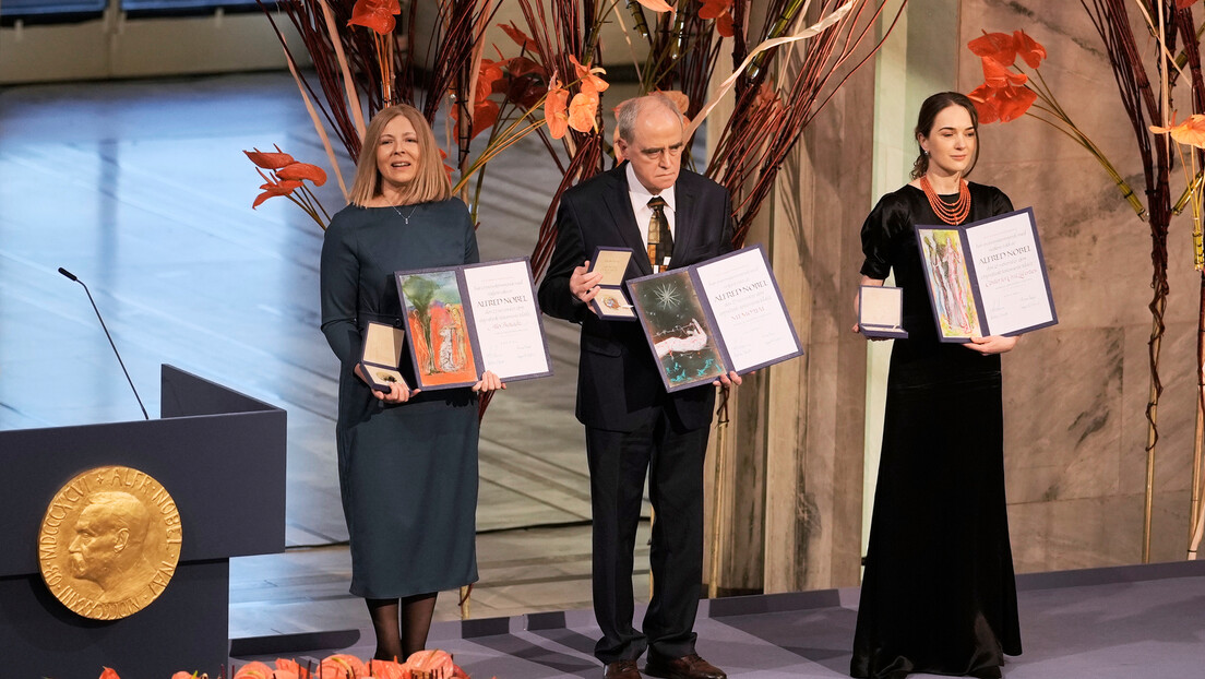 Украјинци кивни што деле Нобелову награду за мир с Русима и Белорусима