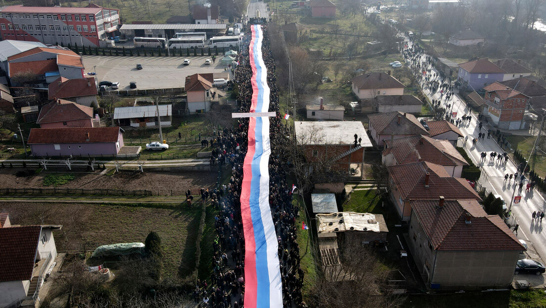 Нова претња из Приштине: Или Кфор или ћемо ми уклонити барикаде; "Срби на ивици стрпљења"