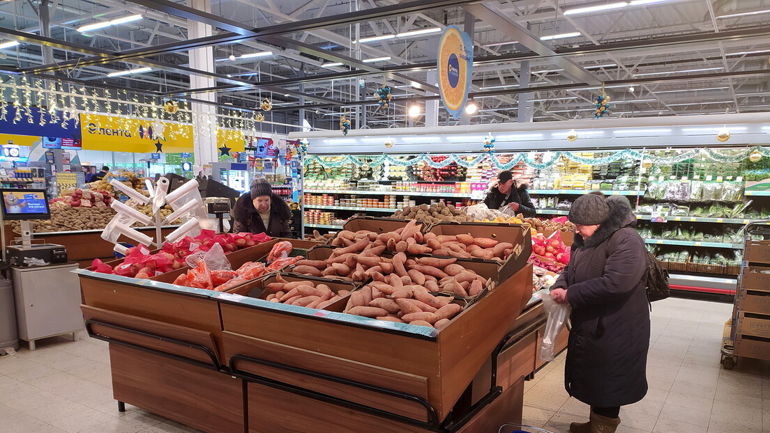 Инфлација у Русији наставља да успорава