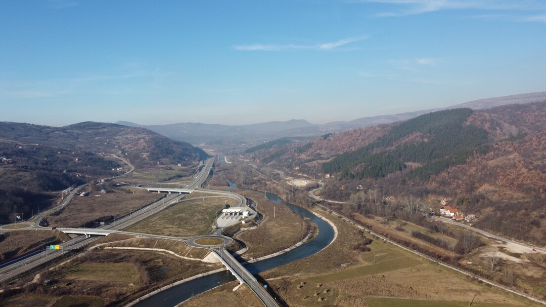 Вујовић: Присуство амонијака у ваздуху у Пироту испод граничних вредности; Остаје ванредно стање