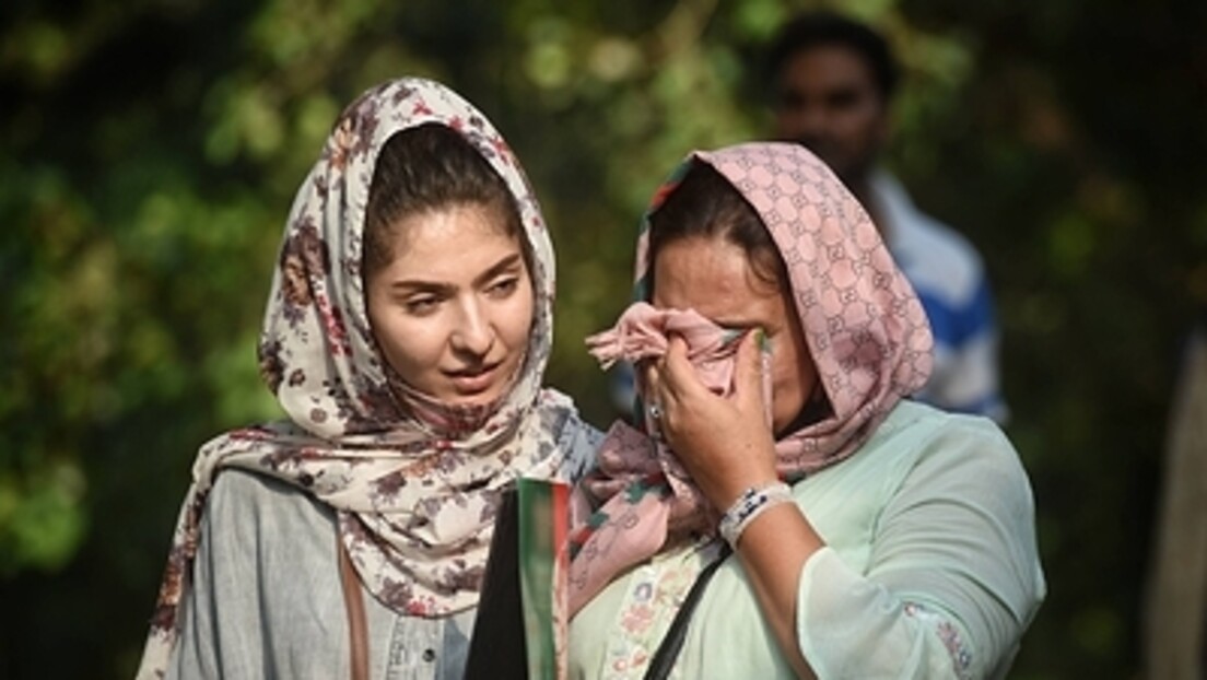 Борељ и 12 земаља: Талибани да пониште одлуку о забрани женама да раде у НВО