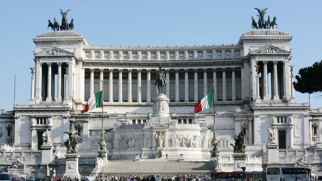 Италији прети дужничка криза?