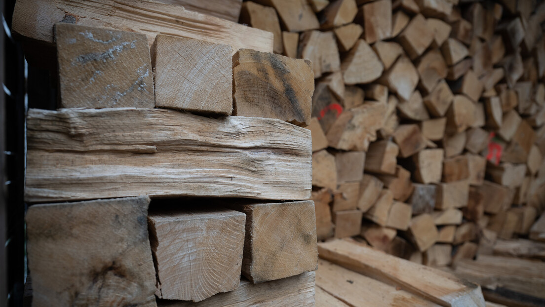 Како санкционисана дрвна грађа из Русије и Белорусије завршава на тржишту ЕУ